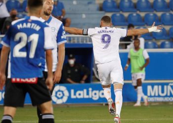 Real Madrid golea en su estreno de temporada
