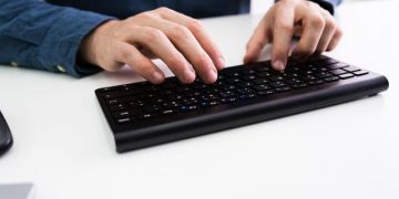 Quedan pocos días para postular al concurso de Medianálisis: Cómo se vive la desinformación en mi región