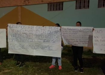 Trabajadores de la economía informal están descontentos con municipalidad sucrense