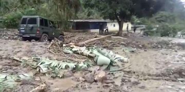 Municipios de Mérida incomunicados por lluvias