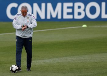 Brasil convoca nueve jugadores para eliminatorias ante veto de ingleses