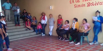 Buhoneros de Sabana de Mendoza condicionan regreso a mercado donde se encontraban