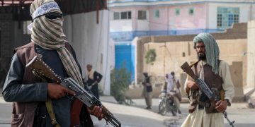 El armamento de EE.UU. en manos de los talibanes, una amenaza para la paz mundial