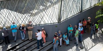 Venezuela suma 885 nuevos casos de covid-19