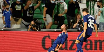 0-1. Dani Carvajal le devuelve la sonrisa al Real Madrid