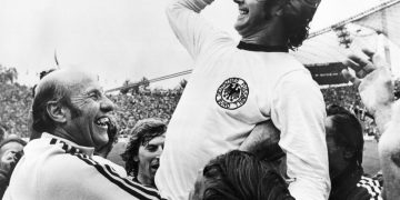 Murió «Torpedo» Müller, el goleador leyenda del fúbol alemán