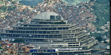 Trasladada al Helicoide: Profesora de la ULA detenida el 10 de agosto