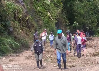 Confirman tres fallecidos por las lluvias en el sector El Amparo de Tovar