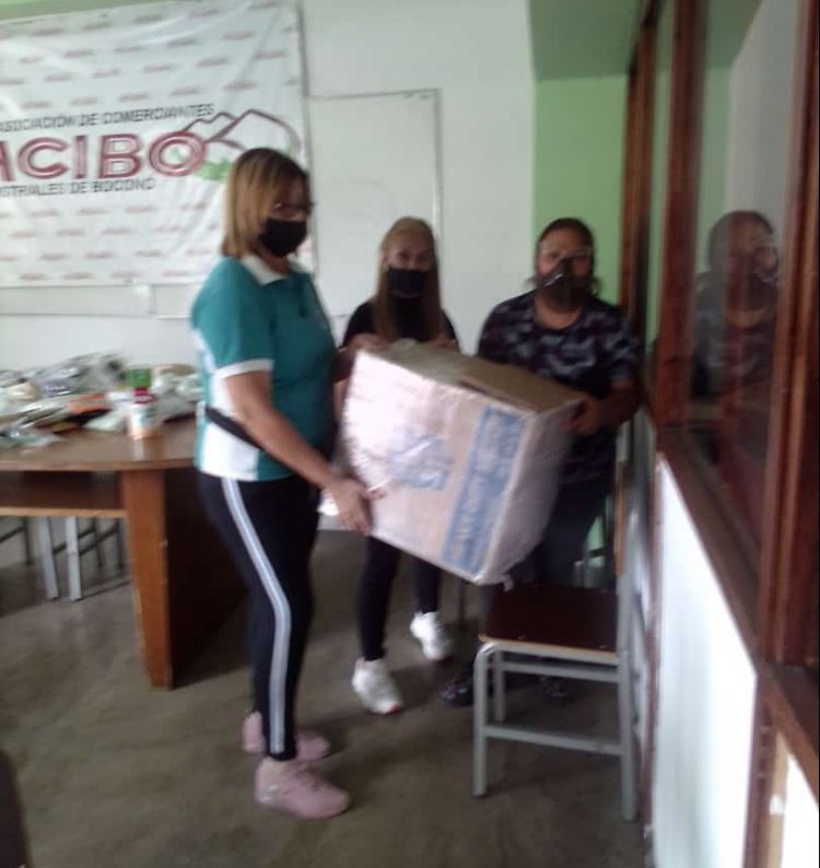 Ayudas están llegando diariamente a la sede de Acibo  en horario corrido: 9:00 am hasta las 4:00 pm