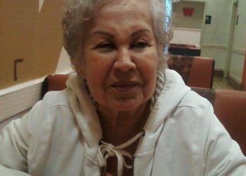 «Mi mamá murió de la manera más fea, no fue atendida, fue robada, murió sin dignidad en ese Hospital»