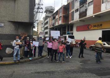 Jubilados de Cantv Trujillo exigen el cumplimiento de beneficios laborales