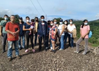 Trabajos de recuperación en vía a Santa Elena afectan a la comunidad