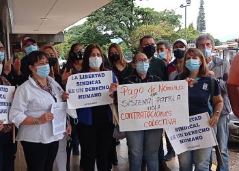 Inconformes dirigentes gremiales acuden a la Inspectoría del Trabajo