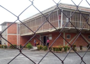 Fianza y régimen de presentación recibió médico del Hospital Hugo Chávez