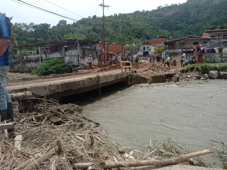 Pánico en el Mocotíes