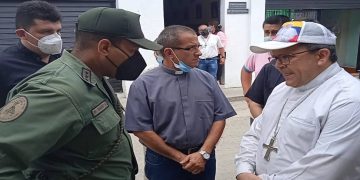 GNB interfiere en entrega de ayuda llevada al Valle del Mocotíes por el Obispo de Mérida
