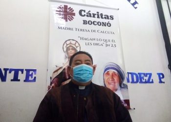 Feligresía boconesa se solidariza con afectados por las lluvias en Mérida