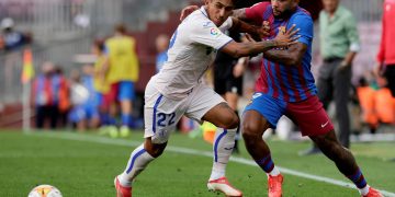 2-1. Memphis da el triunfo a un Barcelona inseguro