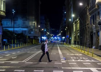 La Justicia deja a Barcelona fuera de los toques de queda en España