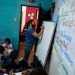 Maestras convierten sus casas en escuelas en medio de la pandemia en Venezuela