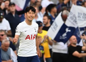 Tottenham vence al City en partido estelar de Premier