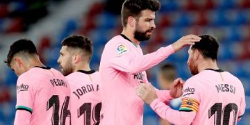 Gerard Piqué se despide de Lionel Messi en las redes