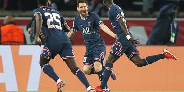 Con gol de Messi, «a lo Messi», el PSG derrotó 2-0 al Manchester City