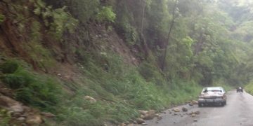 Sigue «alerta roja» por las fuertes lluvias