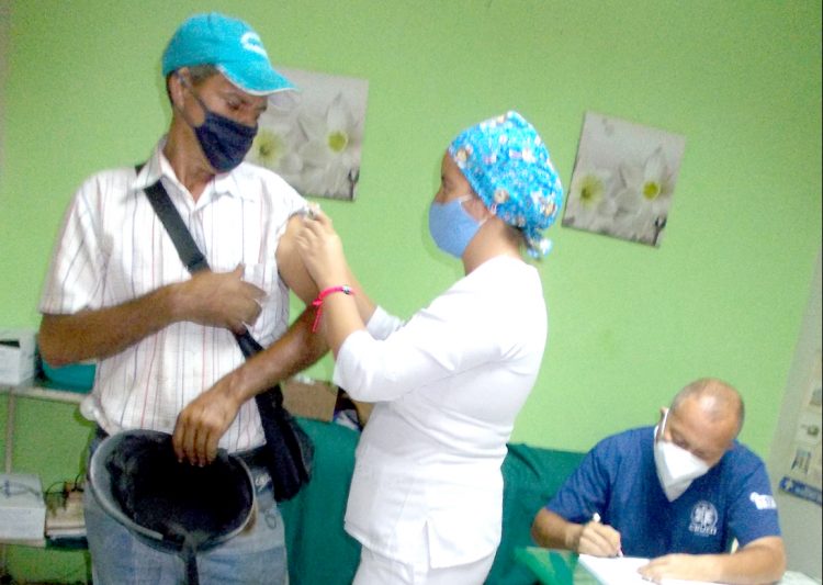 Continúa  la colocación de la vacuna Anticovid 19 en el Hospital de Betijoque