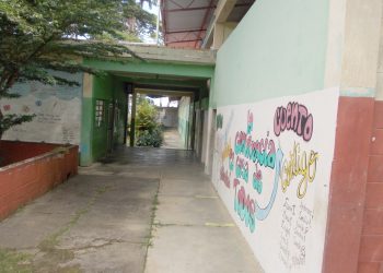 Iniciadas actividades en escuelas y liceos a nivel administrativo