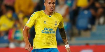 Adalberto Peñaranda vio acción en empate de Las Palmas