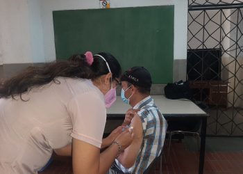 Vacunan a personal administrativo, obrero y docente de universidades públicas y privadas del Táchira