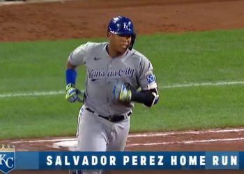 Salvador Pérez sacó el jonrón 43, igualó a Javi López y va por el récord de Jhonny Bench