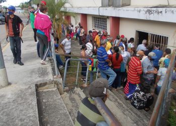 Primera  y segunda dosis de la vacuna anticovid en el Asic y Hospital María Aracelis Álvarez