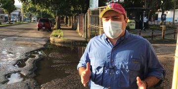 Fernando Andrade: “Hacen gastos extraordinarios inaugurando  bombillos mientras el Hospital Central se cae a pedazos”