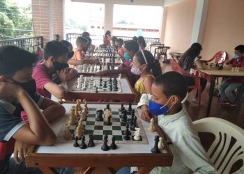Organizan copa de ajedrez en Pampán