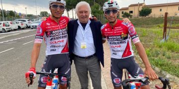 EntreRuedas/ Restrepo y Muñoz renovaron con Drone Hopper- Androni Giocattoli para 2022