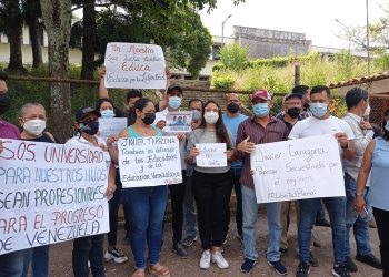 40% de docentes y personal administrativo volvieron a las instituciones educativas 