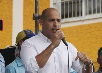 Reinaldo Manrique: “Los sancristobalenses saben  que el enemigo a vencer es Freddy Bernal”