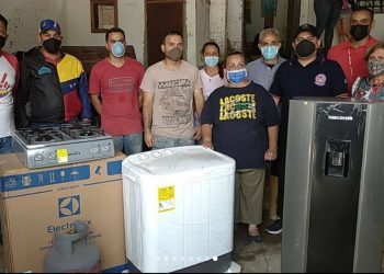 Tovar cuenta con electricidad y los damnificados con electrodomésticos
