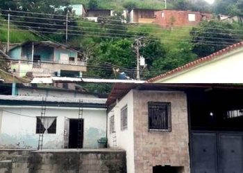 Vecinos reclaman terminación de embaulamiento del zanjón del cerro Miraflores