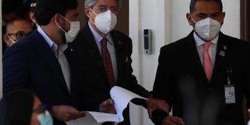 Lasso dice que su plan para los migrantes venezolanos busca incorporación social