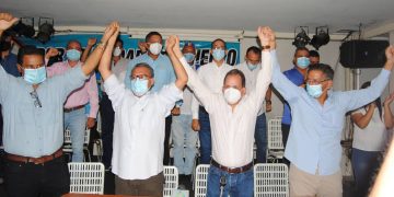 Oposición trujillana oficializó candidatos al 21N respaldados con la tarjeta de «la manito»