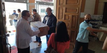Afectados por las lluvias en Mérida reciben donativos de la comunidad Judía
