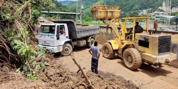 Alcaldía de Pinto Salinas direcciona la ayuda humanitaria a la Iglesia
