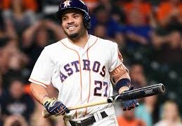 José Altuve hace historia con su imparable 850 en el Minute Maid Park