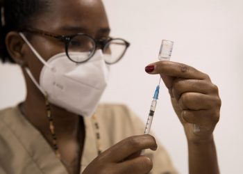 República Dominicana pretende vacunar a los niños desde los cinco años con Sinovac