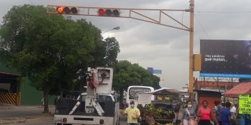 Mantenimiento preventivo y correctivo realiza la alcaldía de San Cristóbal en todas las intersecciones semaforizadas de la ciudad