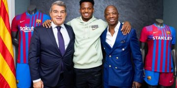 Ansu Fati renovó con el Barca hasta el 2027
