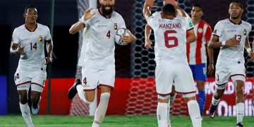 Una Vinotinto llena de urgencias recibe al líder invicto Brasil